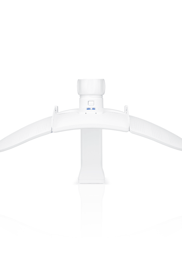 UBIQUITI LiteBeam M5 LBE-M5-23 - Radio (CPE) airMAX M5 operando en 5 GHz (5150 - 5875 MHz) con antena integrada de 23 dBi y potencia de transmisión de 25 dBm. Cuenta con 1 puerto Ethernet (10/100), ofrece un rendimiento de hasta 100 Mbps.